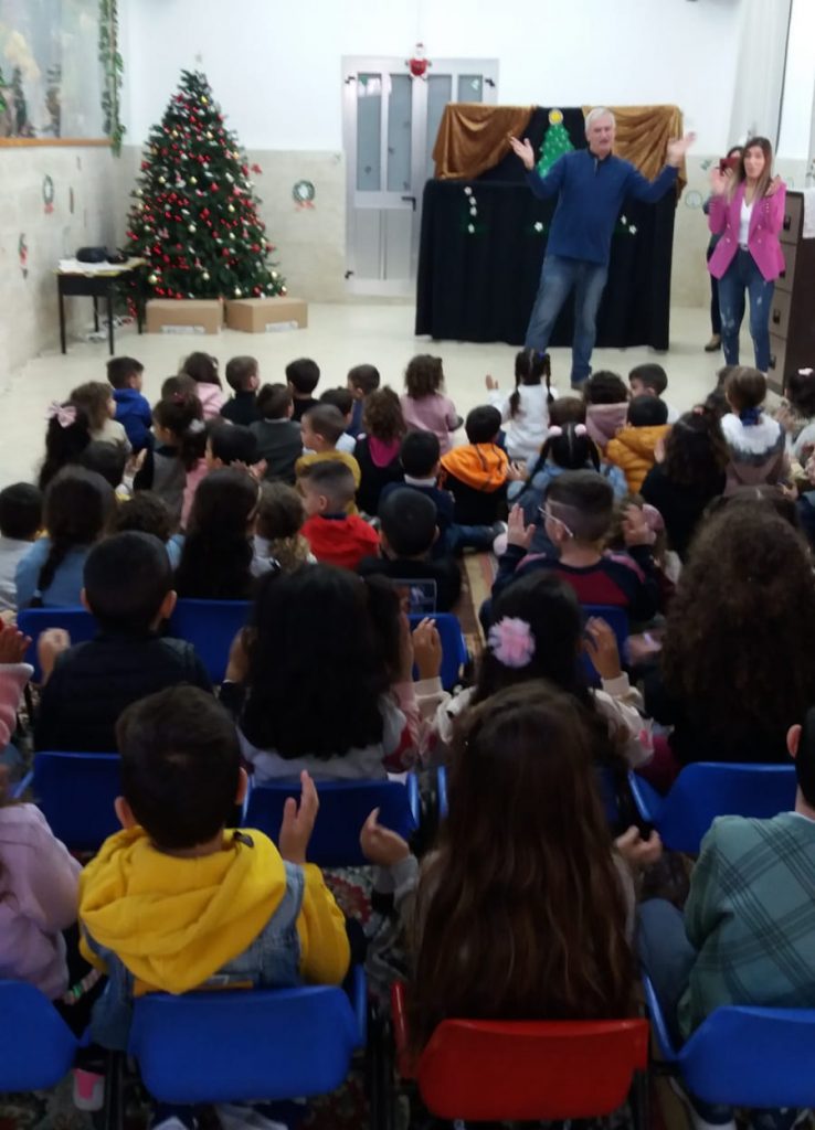 the cana of galilee baptist church holds special children's christmas program at a local school