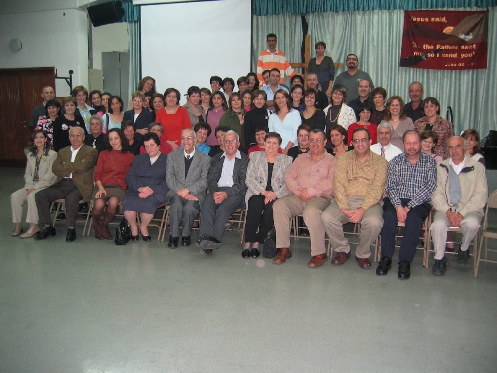 Eliya Qubty with school Teachers